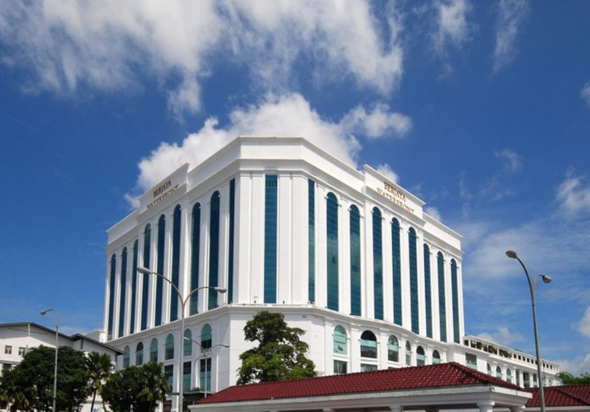 Berjaya Waterfront Hotel – Malaysia